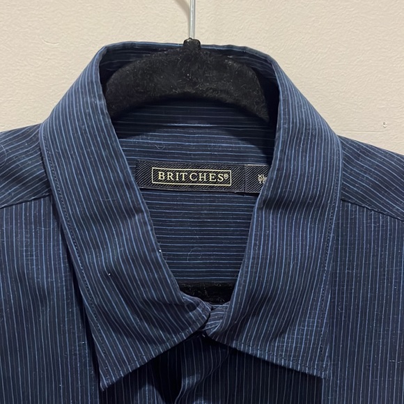 Britches Dress Shirt, Size XL, Navy Blue pin stripe, EUC - Picture 2 of 3